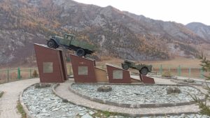 Памятник Кольке Снегиреву